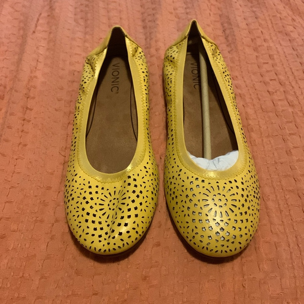 Yellow flats